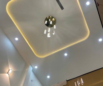 Đèn Chùm Thông Tầng Pha Lê Khối THD1002T8 – Sang Trọng & Hiện Đại