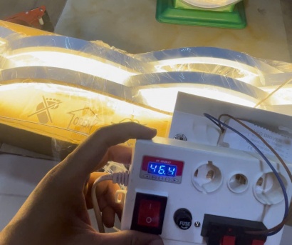 Đèn Thả Trần LED Lượn Sóng Hiện Đại THD1618N4 (LED 3 Chế Độ - 59,6W)