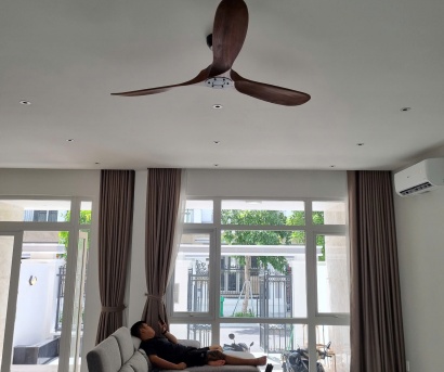 Quạt Trần Cánh Gỗ Cao Cấp QT6004 – Động Cơ DC 50W Siêu Tiết Kiệm Điện, Thiết Kế 3 Cánh Gỗ Nghệ Thuật Sải 1510mm